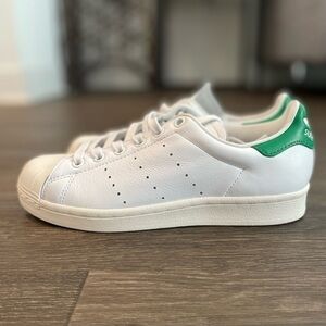 Adidas Super Stan sz 5